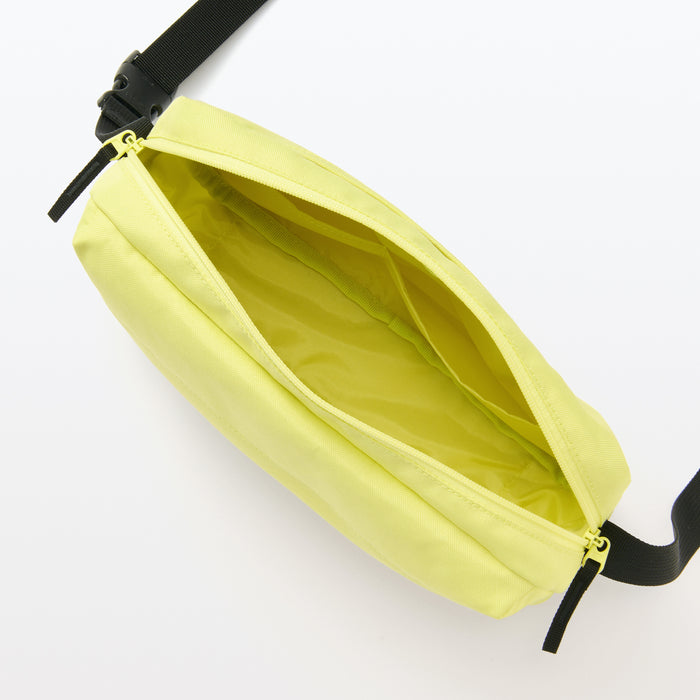 Bolsa De Hombro Muji 2-Way Water Repellent Hombre Amarillo | XC4F9A06J