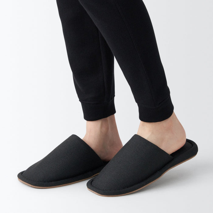 Pantuflas Muji Either-Foot Mujer Negras | CT3X7X65P